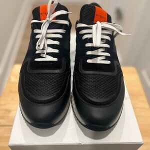 Givenchy
Runner Active low trainers
45eu US 12